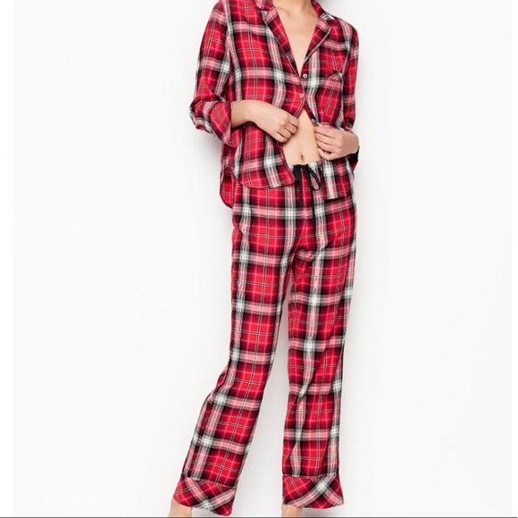 Victoria’s Secret Pajamas - Picture 1 of 4